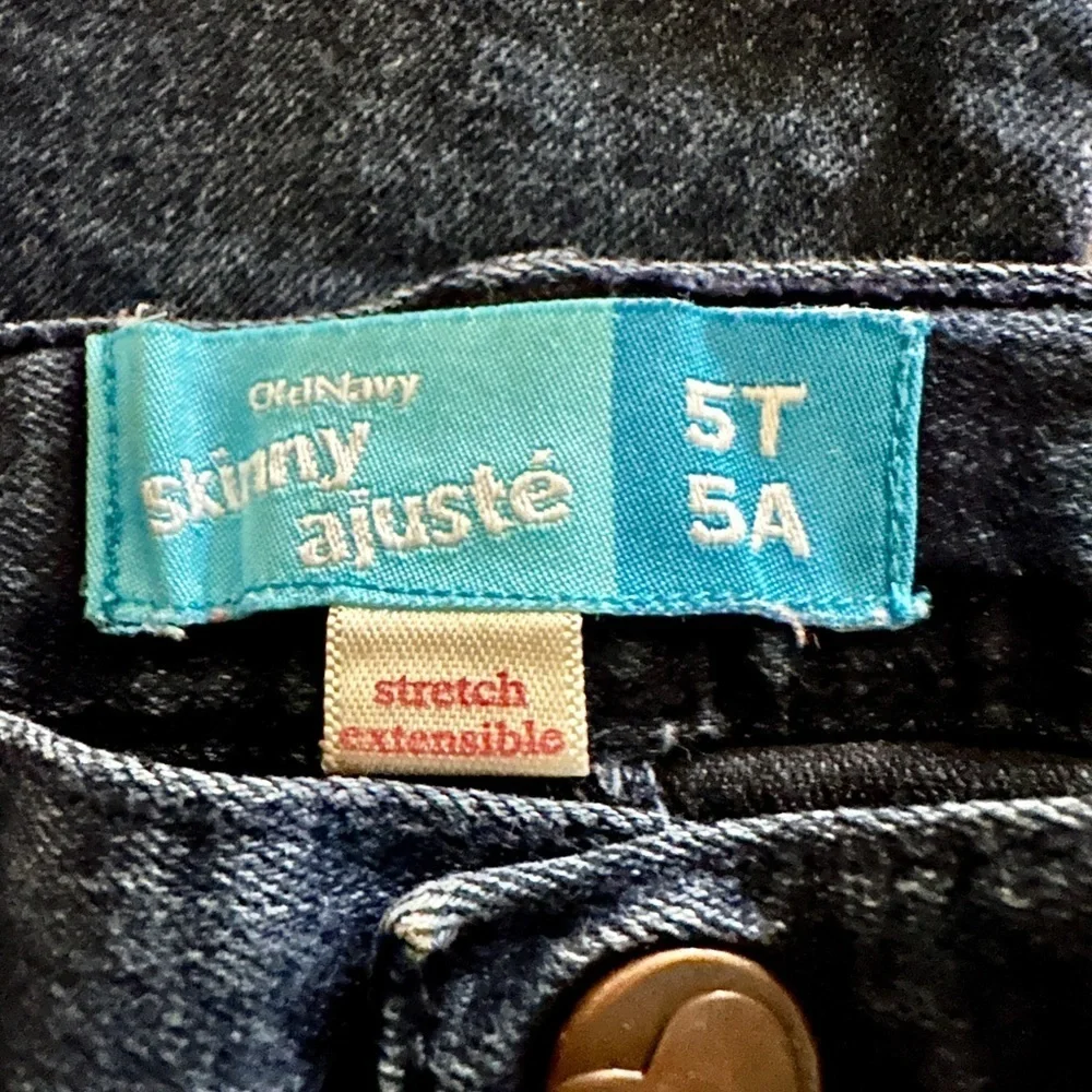 GIRLS, SET/2, OLD NAVY, STRETCH SKINNY JEANS. DARK DENIM. SIZE 5T. SIZE 5